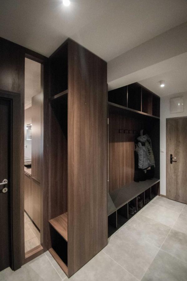 Apartman Lucnica บิสตรา ภายนอก รูปภาพ